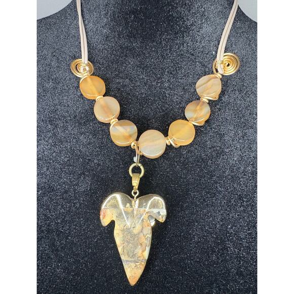 Vintage Lucite Natural Stone Butterfly Necklace - Picture 4 of 5